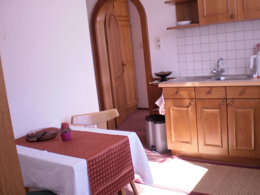Kotschach-Mauthen Pension Leyrer מראה חיצוני תמונה